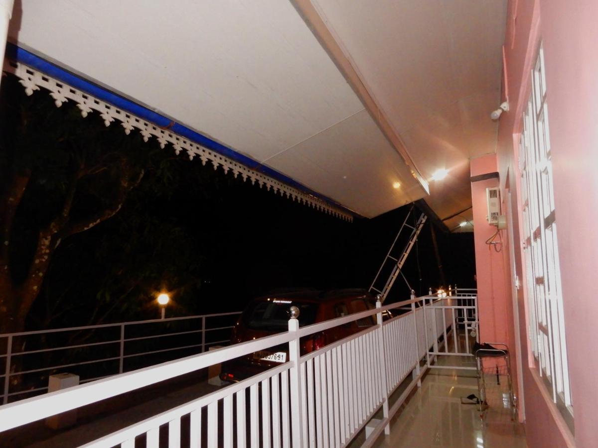 Drizzle Valley Cottage Munnar Exterior photo