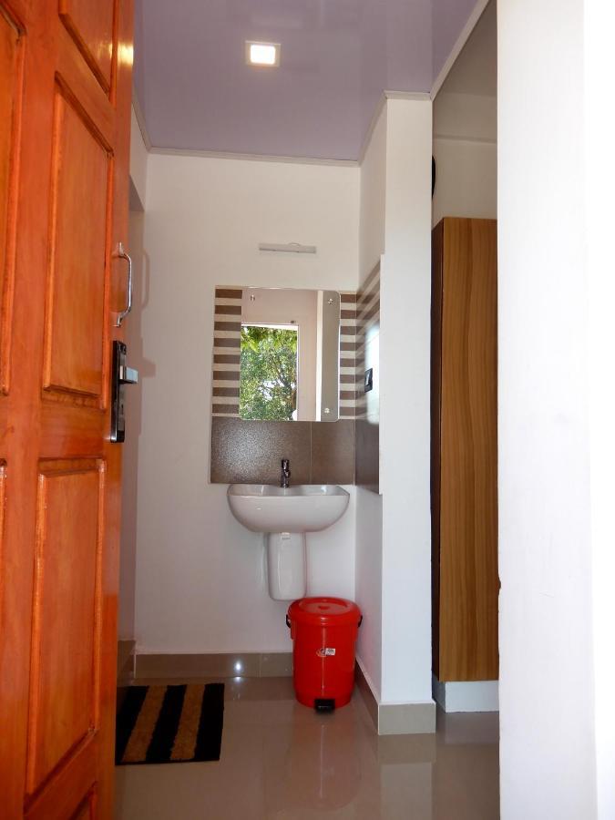 Drizzle Valley Cottage Munnar Exterior photo