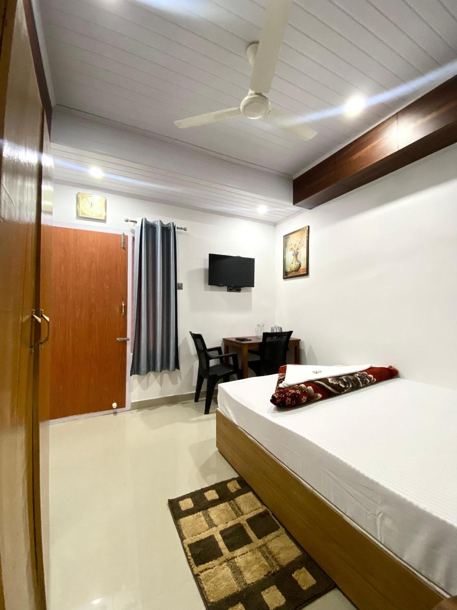 Drizzle Valley Cottage Munnar Exterior photo