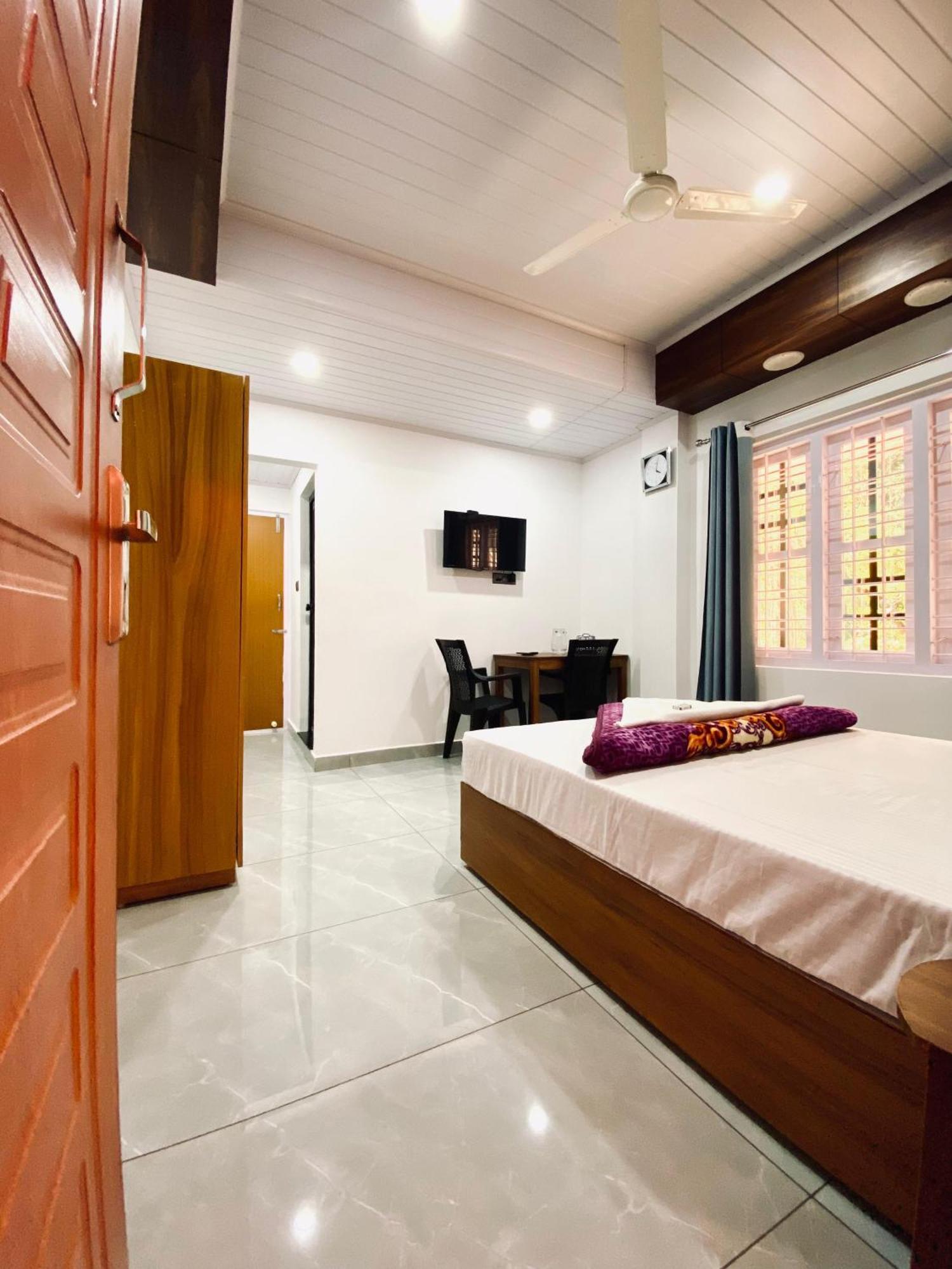 Drizzle Valley Cottage Munnar Exterior photo
